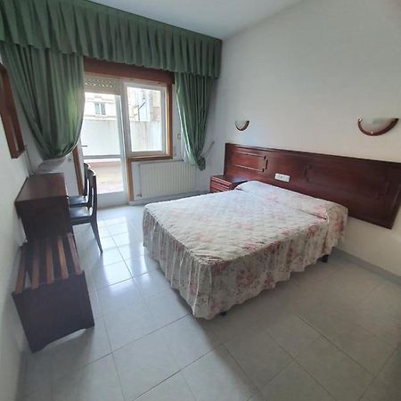 Hotel Flor De Loto Ordes Exterior foto